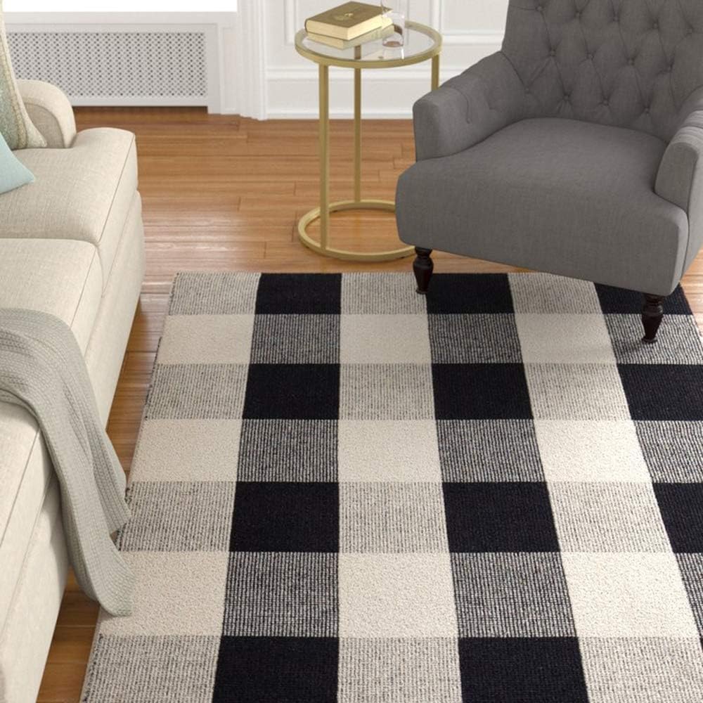 Chic Buffalo Plaid Outdoor Rug - 27.5''X43'' Black & White Check Area Rug Perfect for Layering and Seasonal Decor