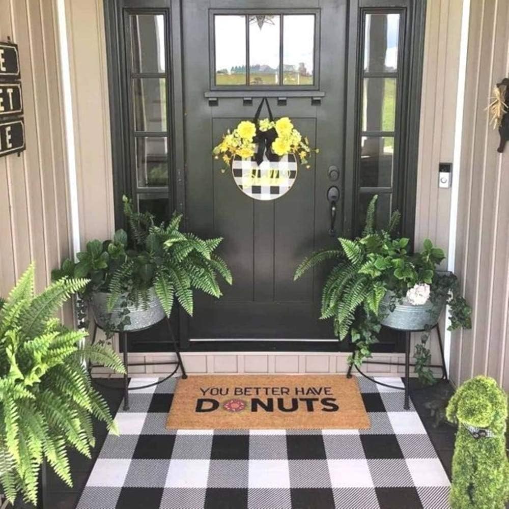 Chic Buffalo Plaid Outdoor Rug - 27.5''X43'' Black & White Check Area Rug Perfect for Layering and Seasonal Decor