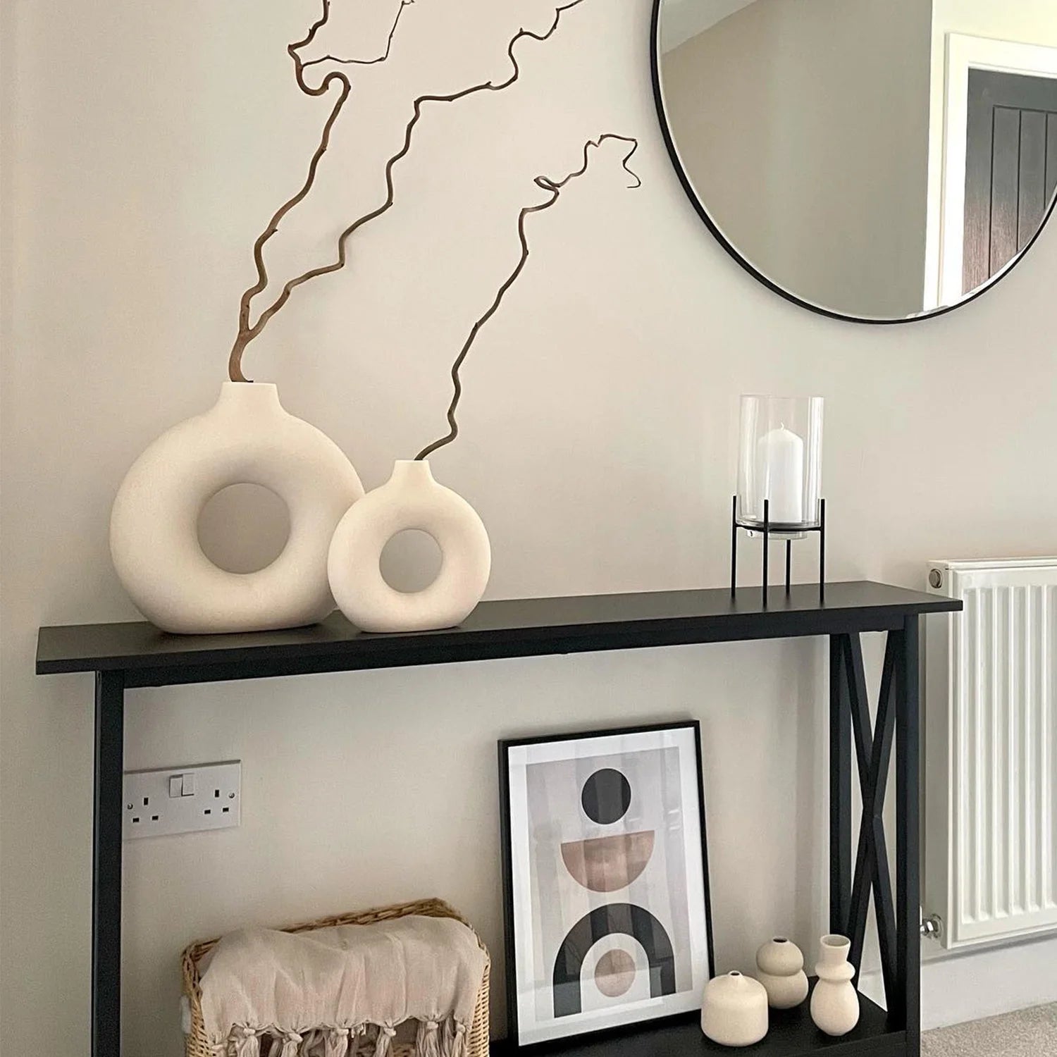 Elevate Your Home Decor with Our Set of 2 Stylish White Ceramic Donut Vases - Perfect for Modern Farmhouse Aesthetics!