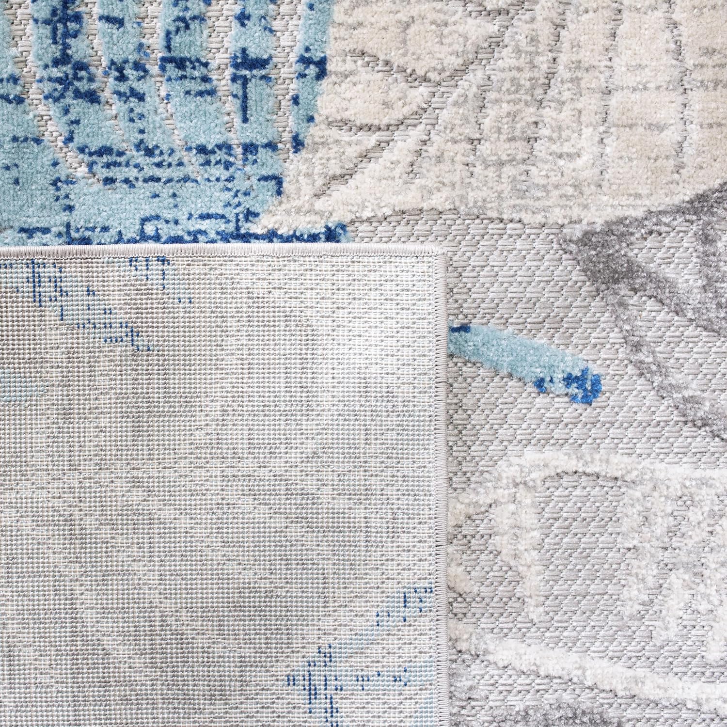 Transform Your Space with the SAFAVIEH Cabana Collection Washable Outdoor Rug - 5'3" x 7'6" in Stylish Grey & Blue - Perfect for Patios, Backyards, and More!